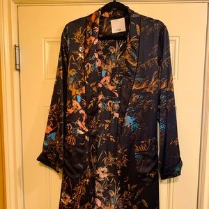 Wilfred satin jacket/robe